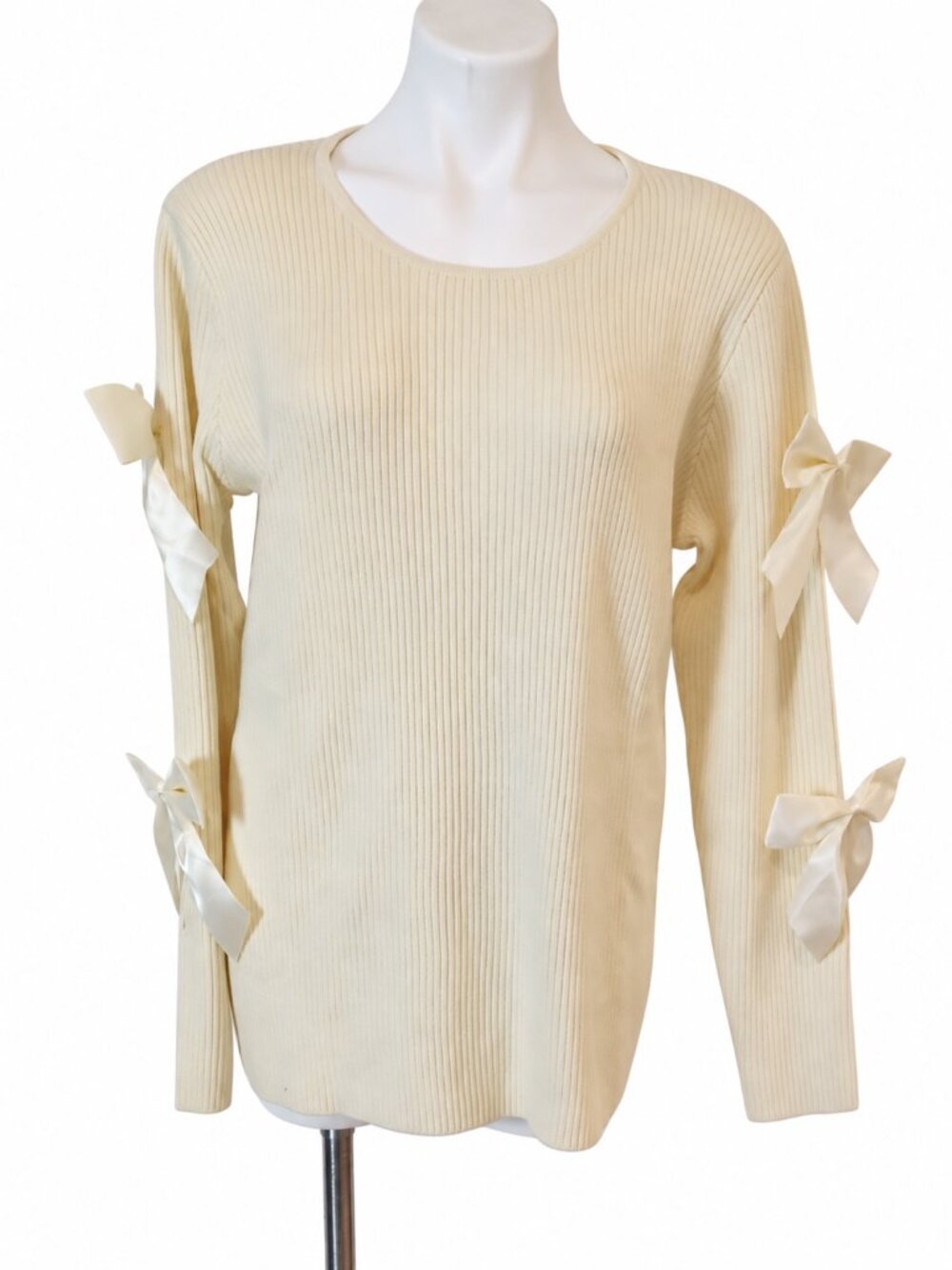 Plus Size 1X Women’s Ivory Ribbed Knit Sweater Satin Bow Sleeve Pullover